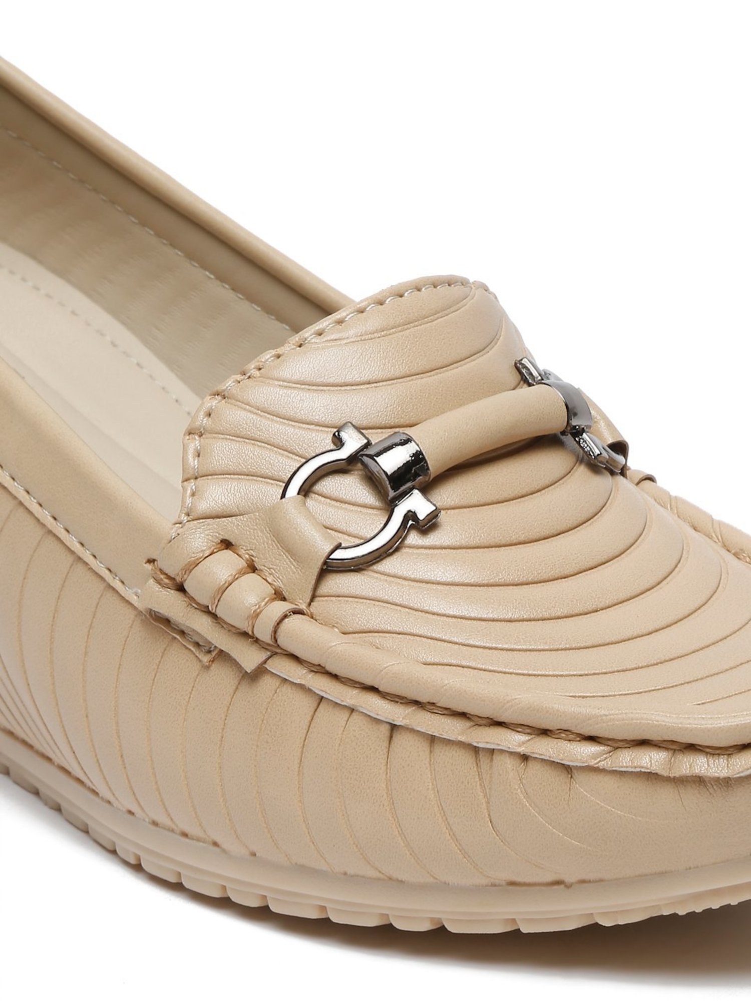 Flat N Heels Women's Beige Wedge Loafers