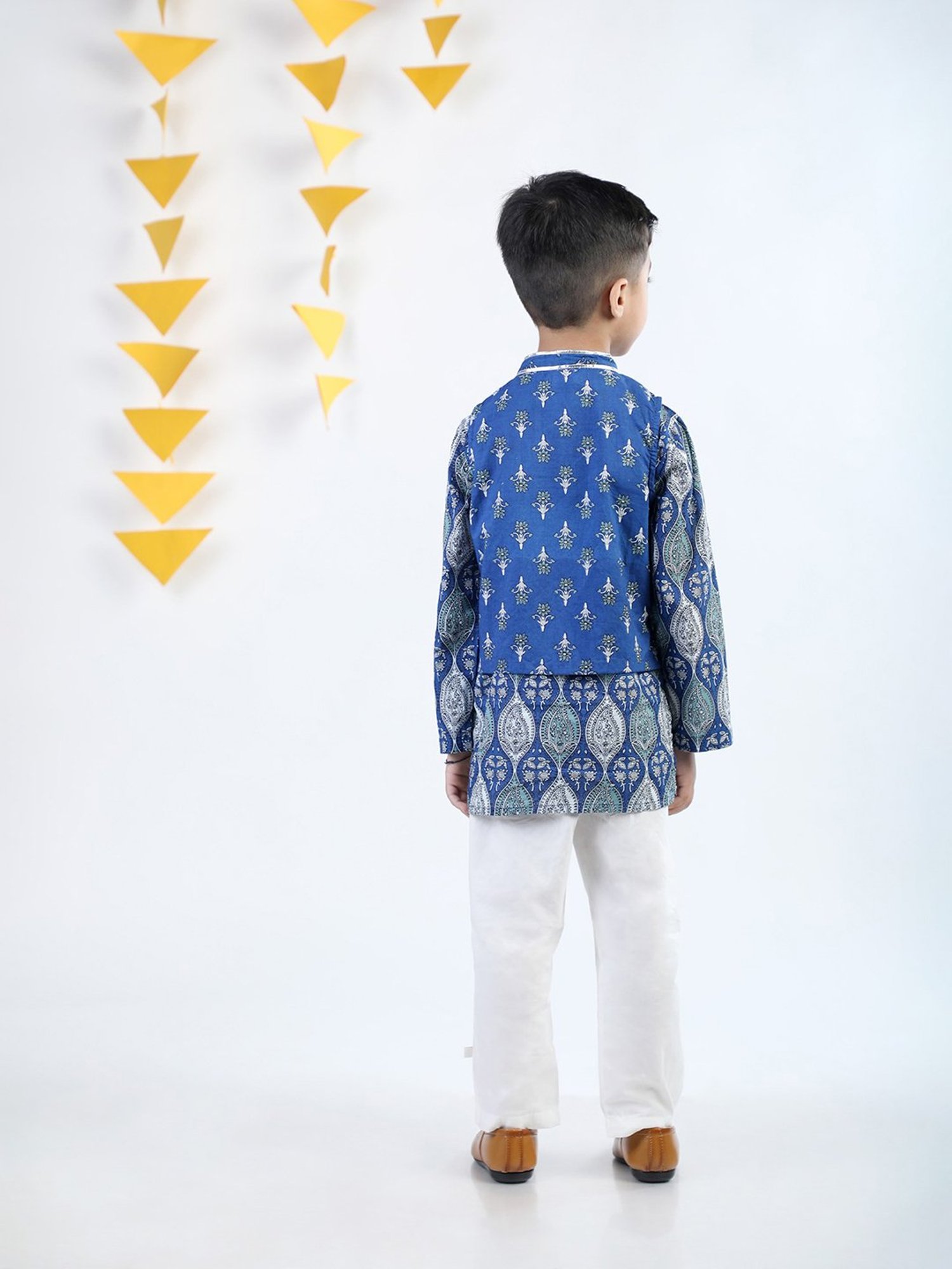 Budding Bees Kids Blue & White Printed Full Sleeves Kurta, Jacket, Pants with Wallet