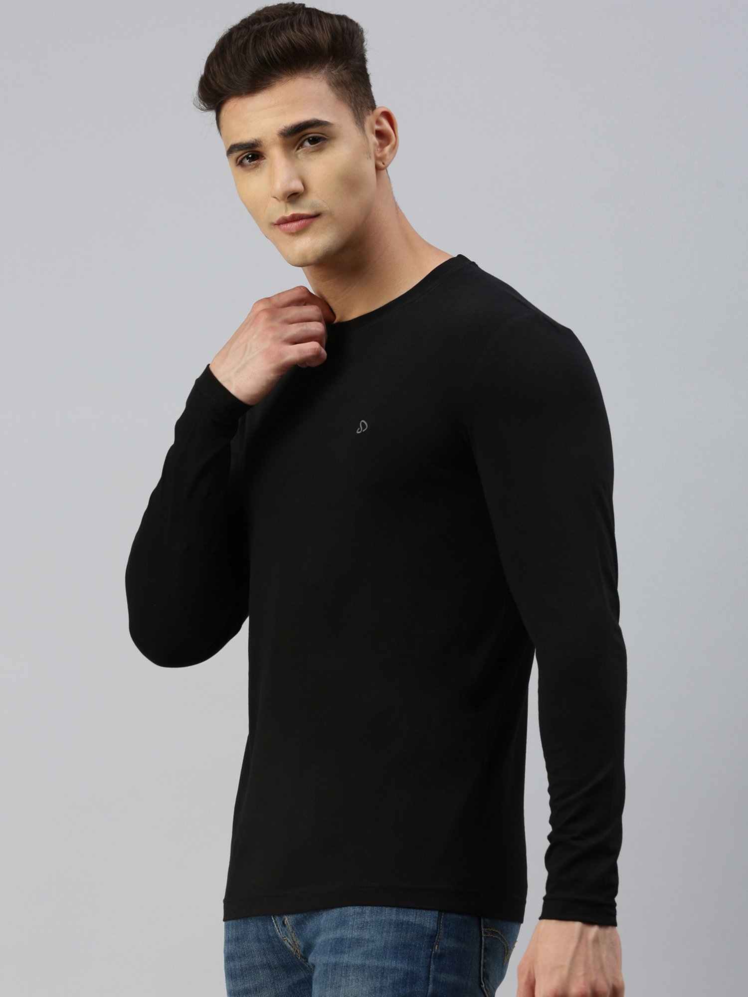 Sporto Black Regular Fit Crew T-Shirt