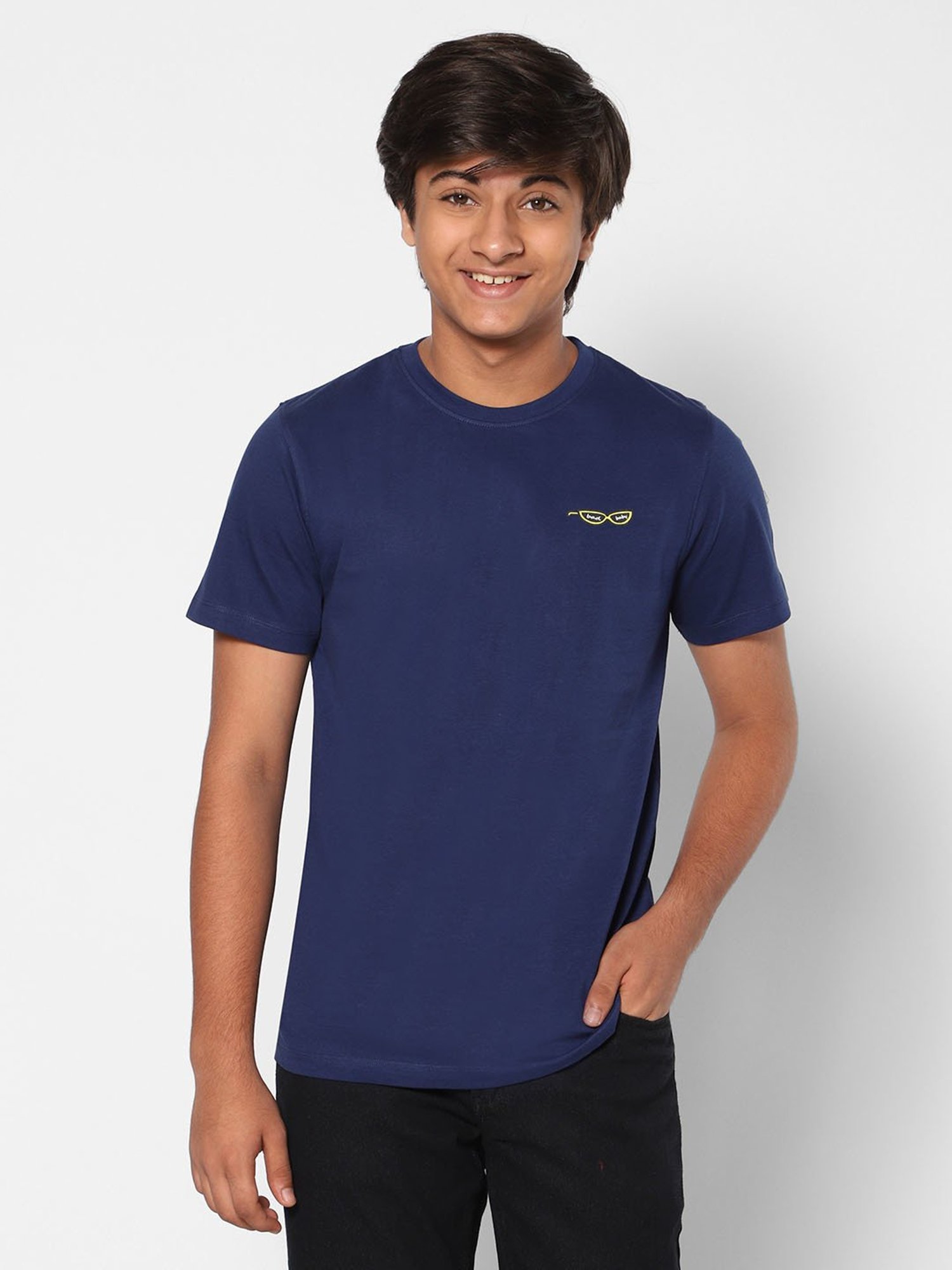TeenTrums Boys Navy Solid T-Shirt