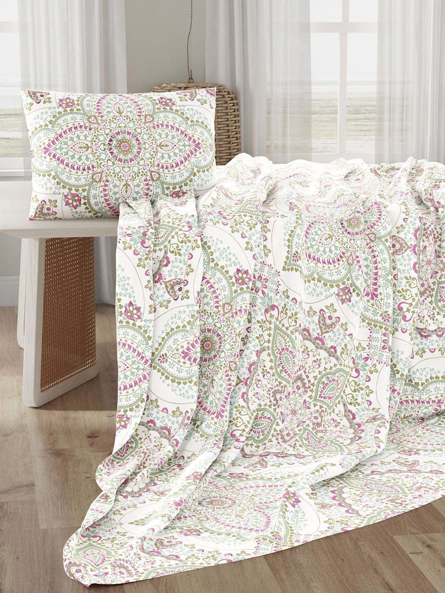 Layers Serenity Multicolor Cotton 200 TC Jaipur Medallian Single Bedsheet with 1 Pillow Cover