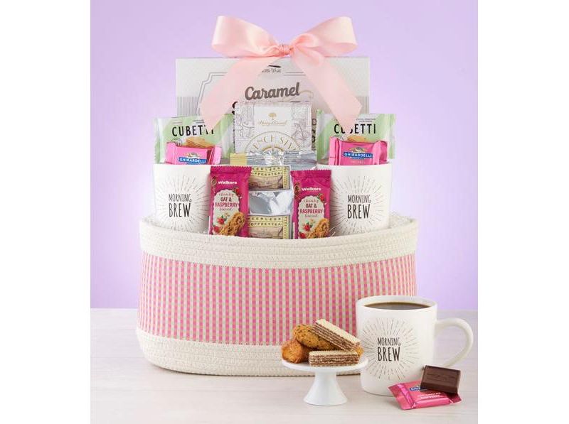 Paper Riot Co. Mother's Day 'Super Mom' Trophy