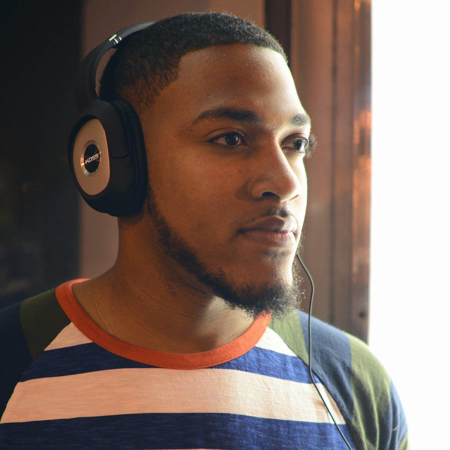 Koss SP540 Full Size Dynamic Headphones (Black with Silver Accents)