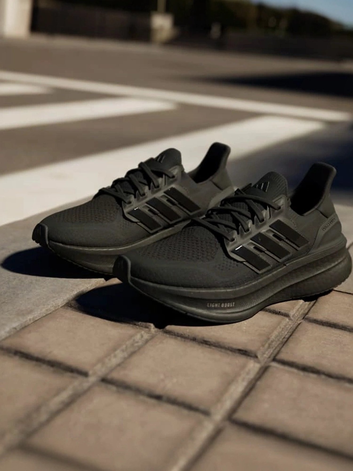 Adidas Women's ULTRABOOST 5 Black Running Shoes