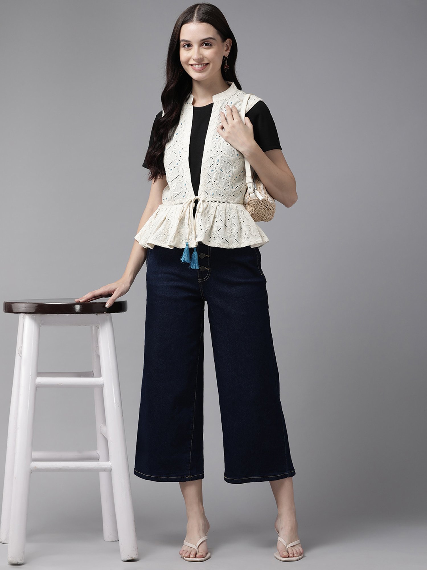 Aarika White Cotton Embroidered Shrug