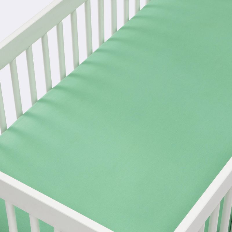 Crib Fitted Sheet Solid - Cloud Island™ Fieldhouse Green