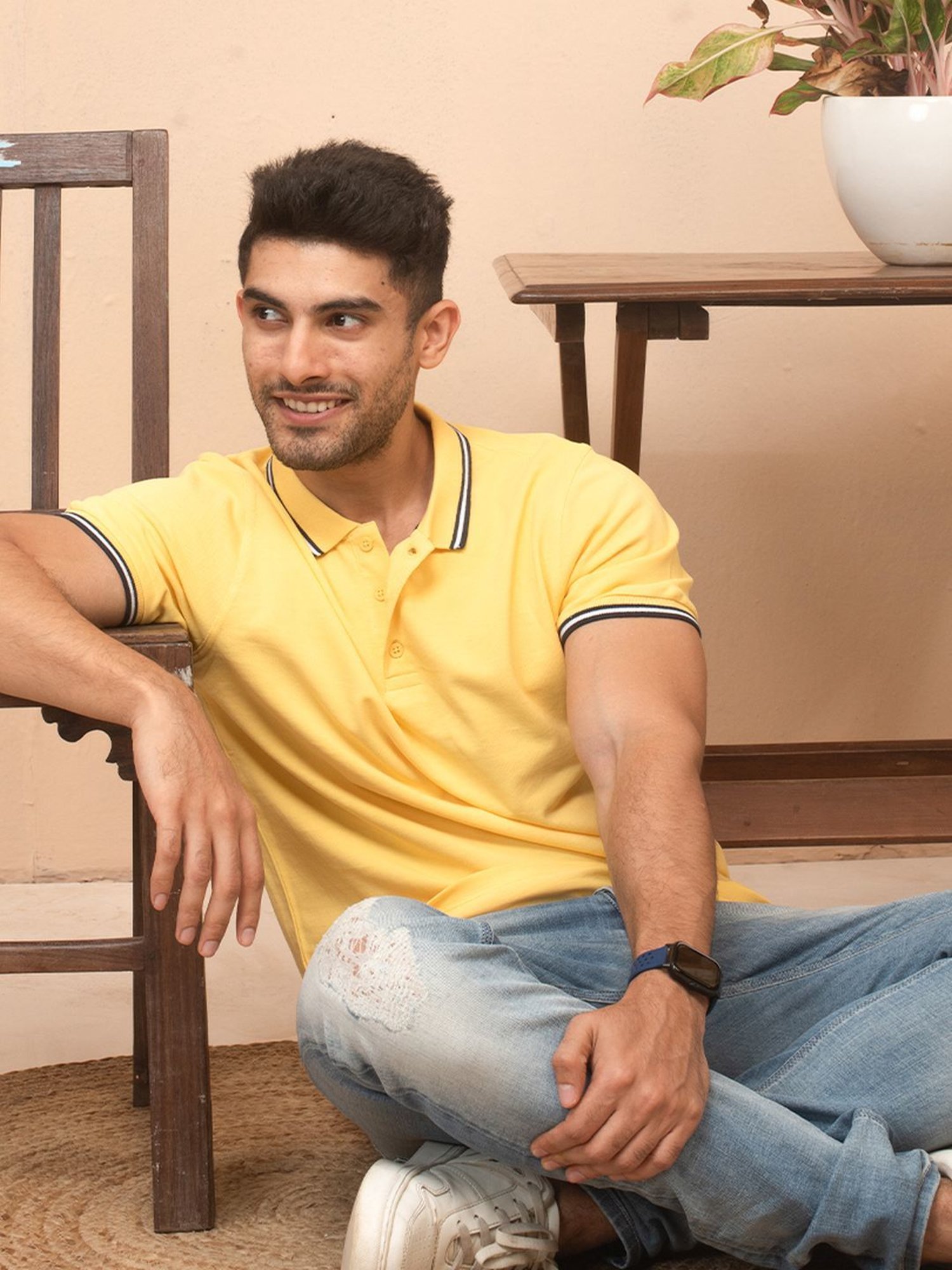 The Bleu Label Gold Cotton Slim Fit Polo T-Shirt