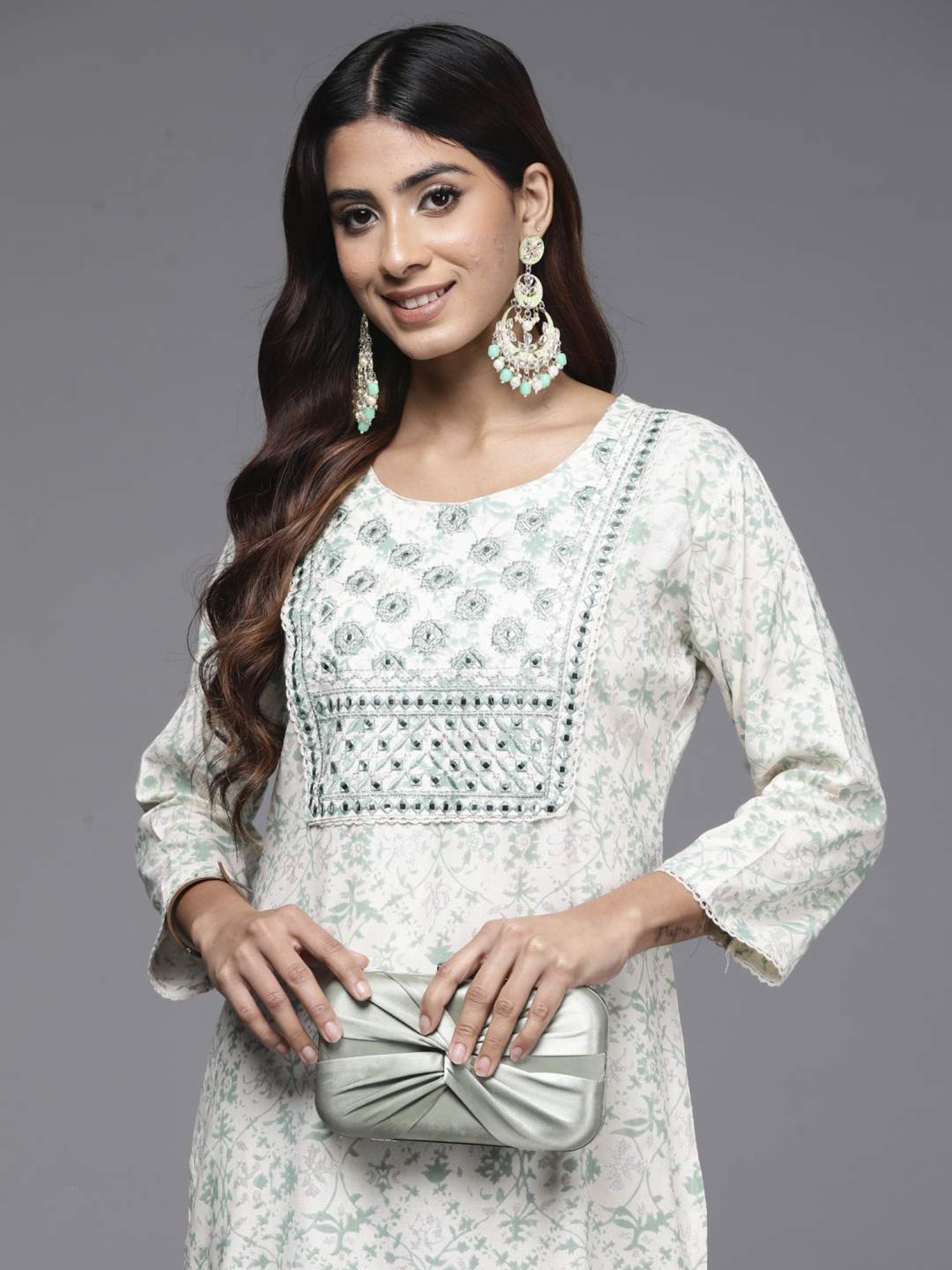Indo Era Off-White & Green Embroidered Straight Kurta