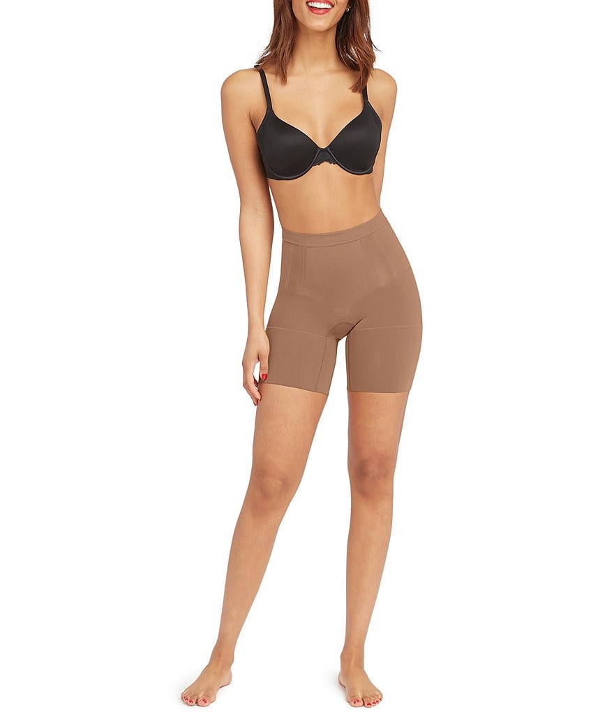 Spanx Active Shaping Compression Knee Pant