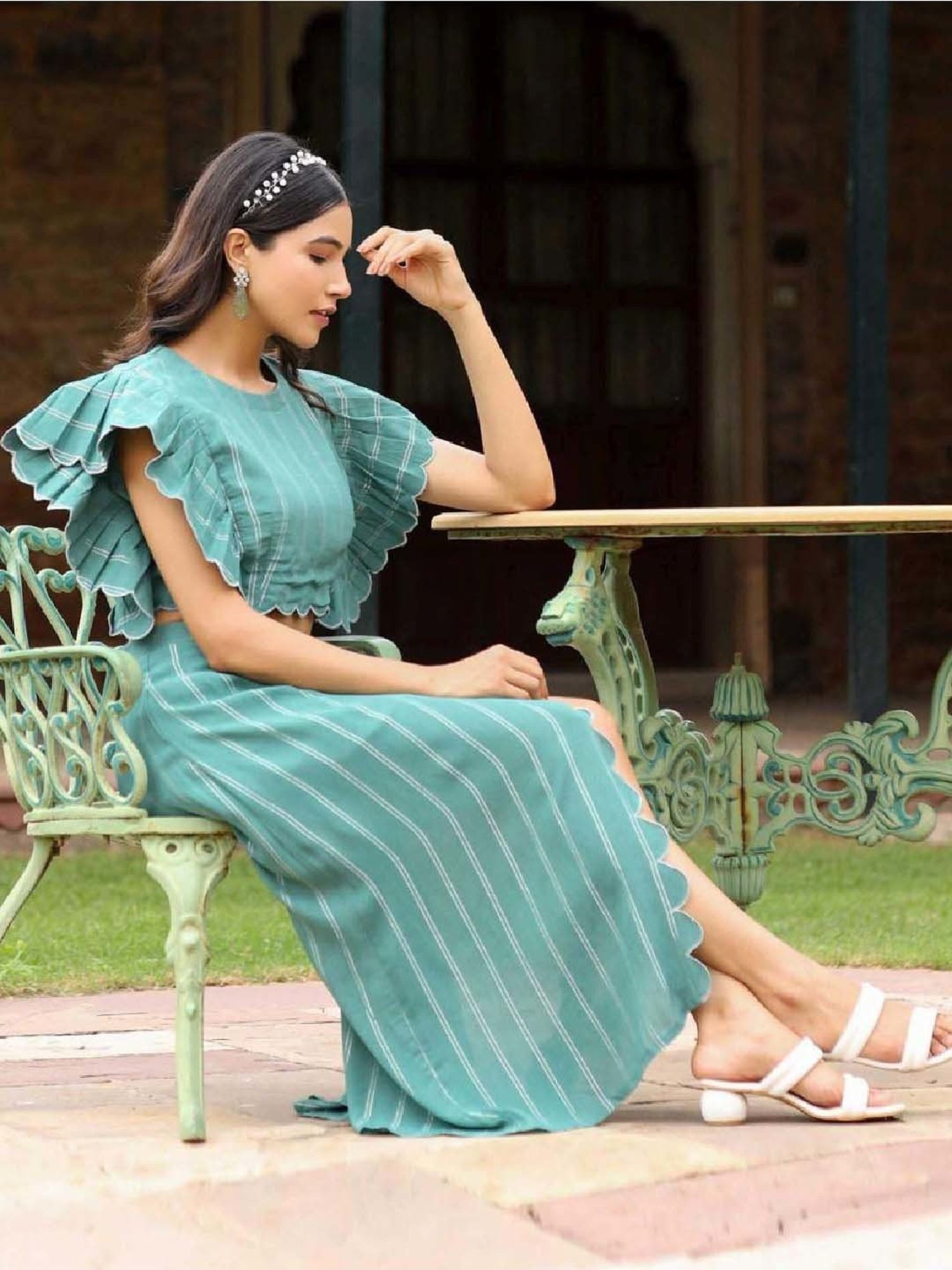 Artagai Beige Co-Ord Set with Notch Collar Kurta and Straight Pants