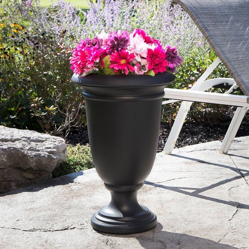 Ellington Urn Planter Black - Mayne