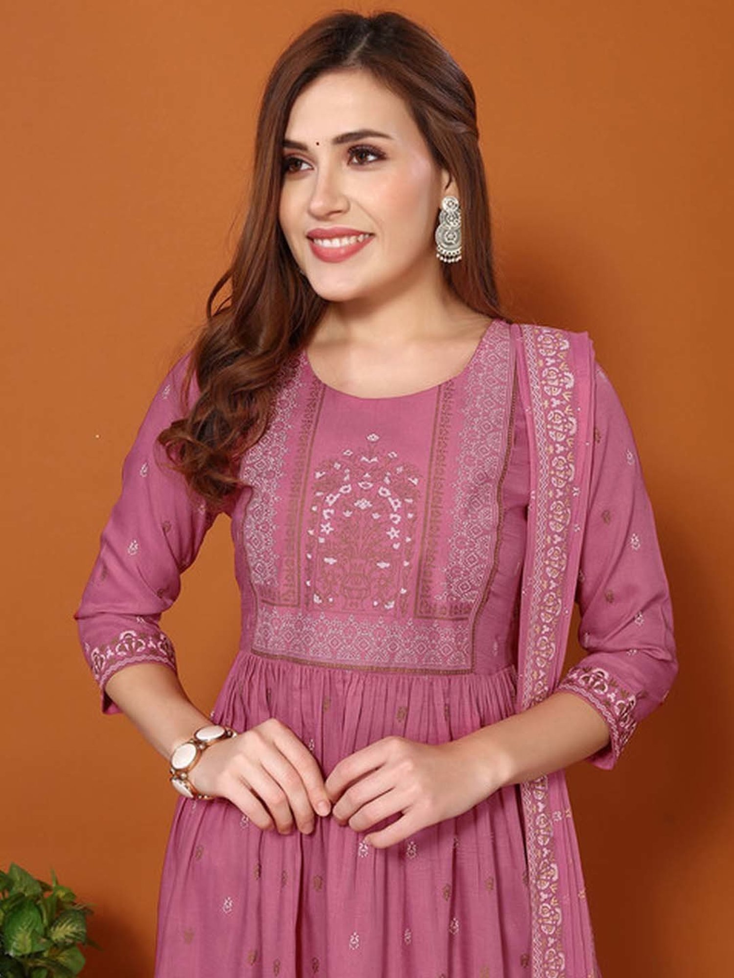 Skylee Pink Printed Kurta Pant Set With Dupatta