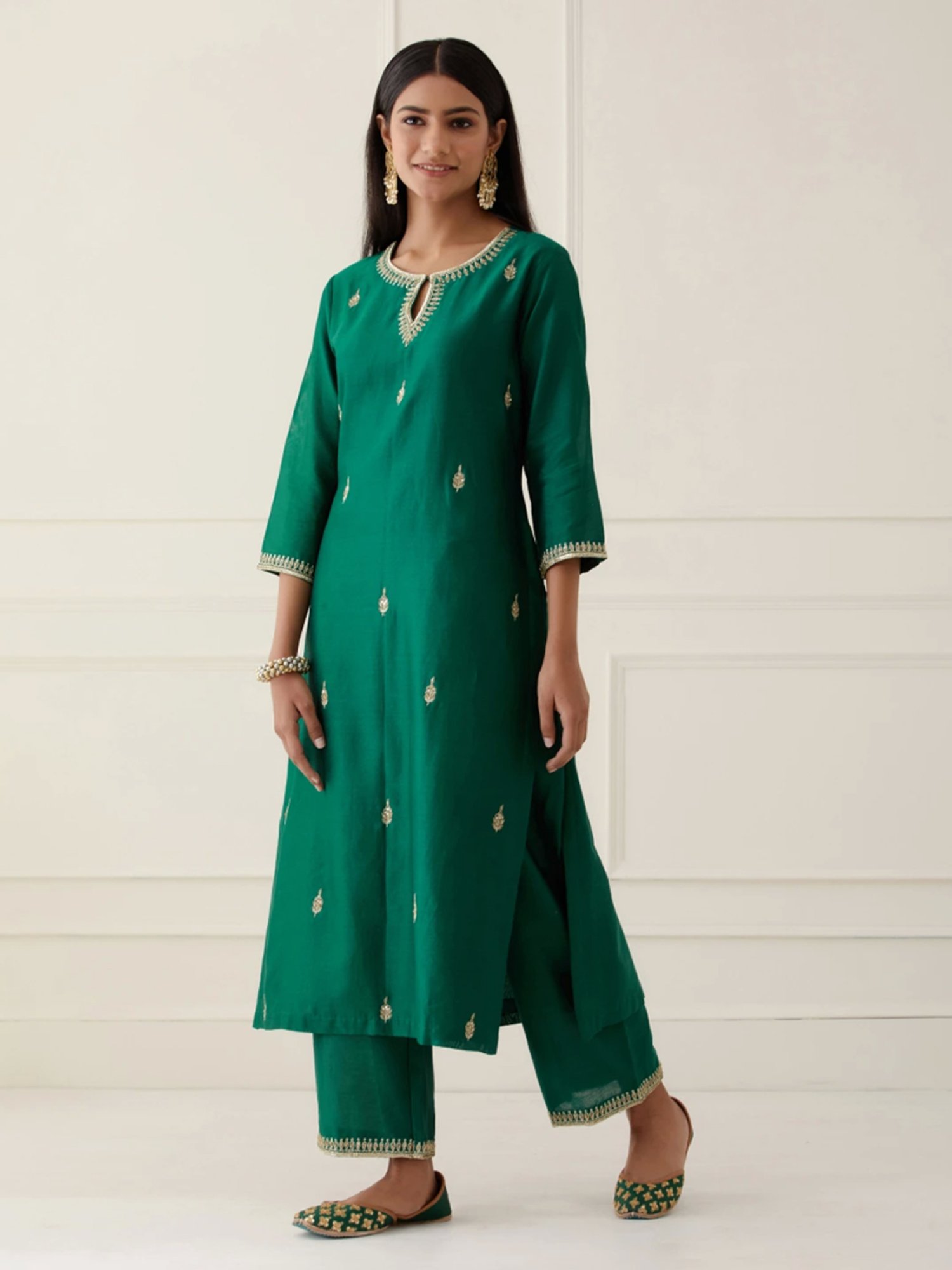 Ikshita Choudhary Green Sanjh Embroidered Kurta