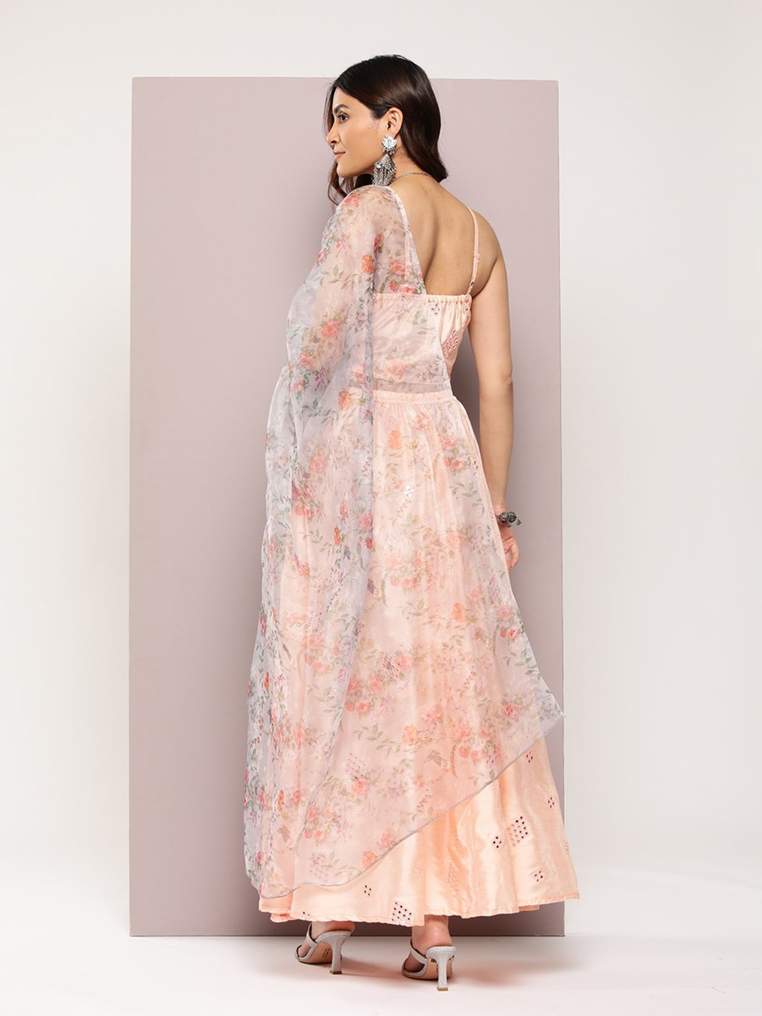 Jompers Peach Embroidered Lehenga Choli Set With Dupatta