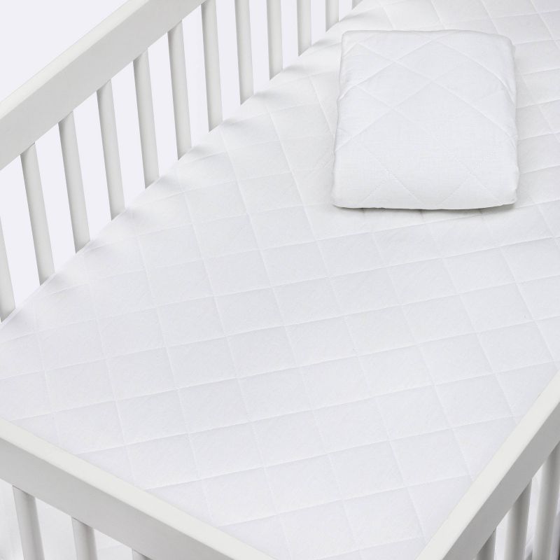 Kolcraft Waterproof Crib and Toddler Mattress Pad