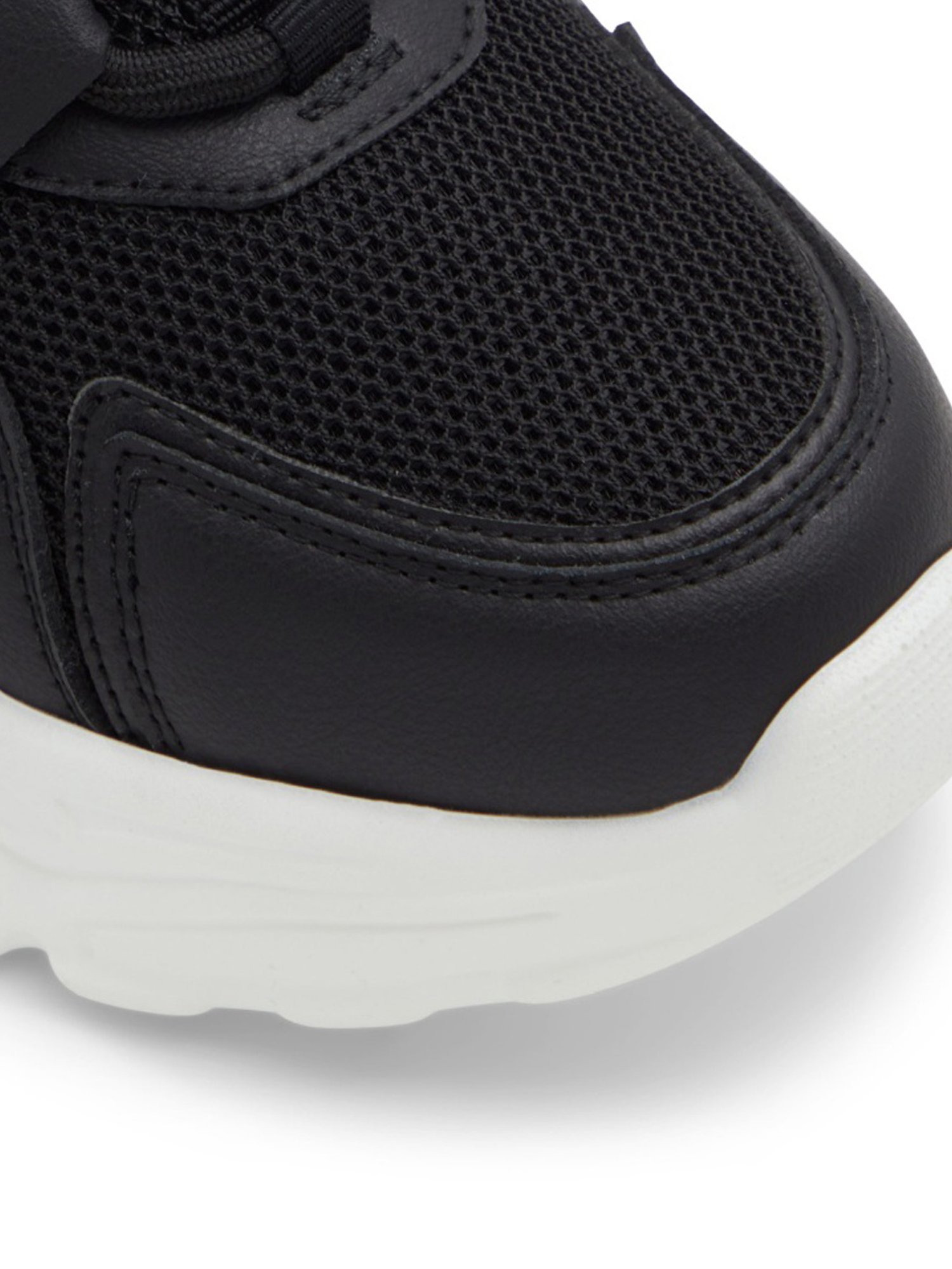 Call It Spring Women's Jennaa Black Running Shoes