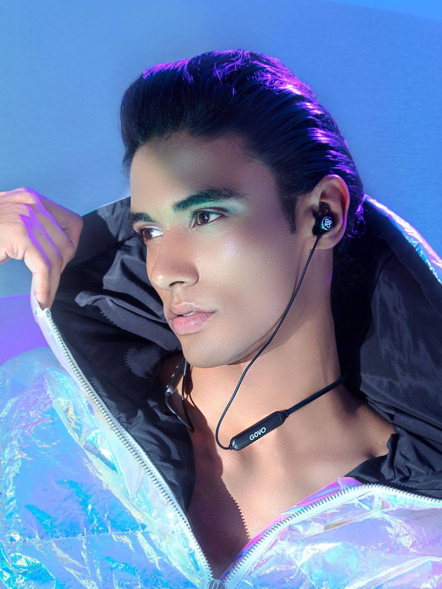 GOVO GOKIXX 421 in-Ear Wireless Neckband Earphone with HD Mic (Black)