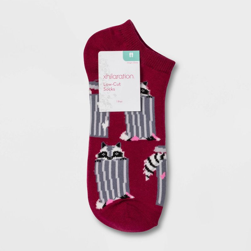 Women's Trash Panda Raccoon Low Cut Socks - Xhilaration™ Purple 4-10