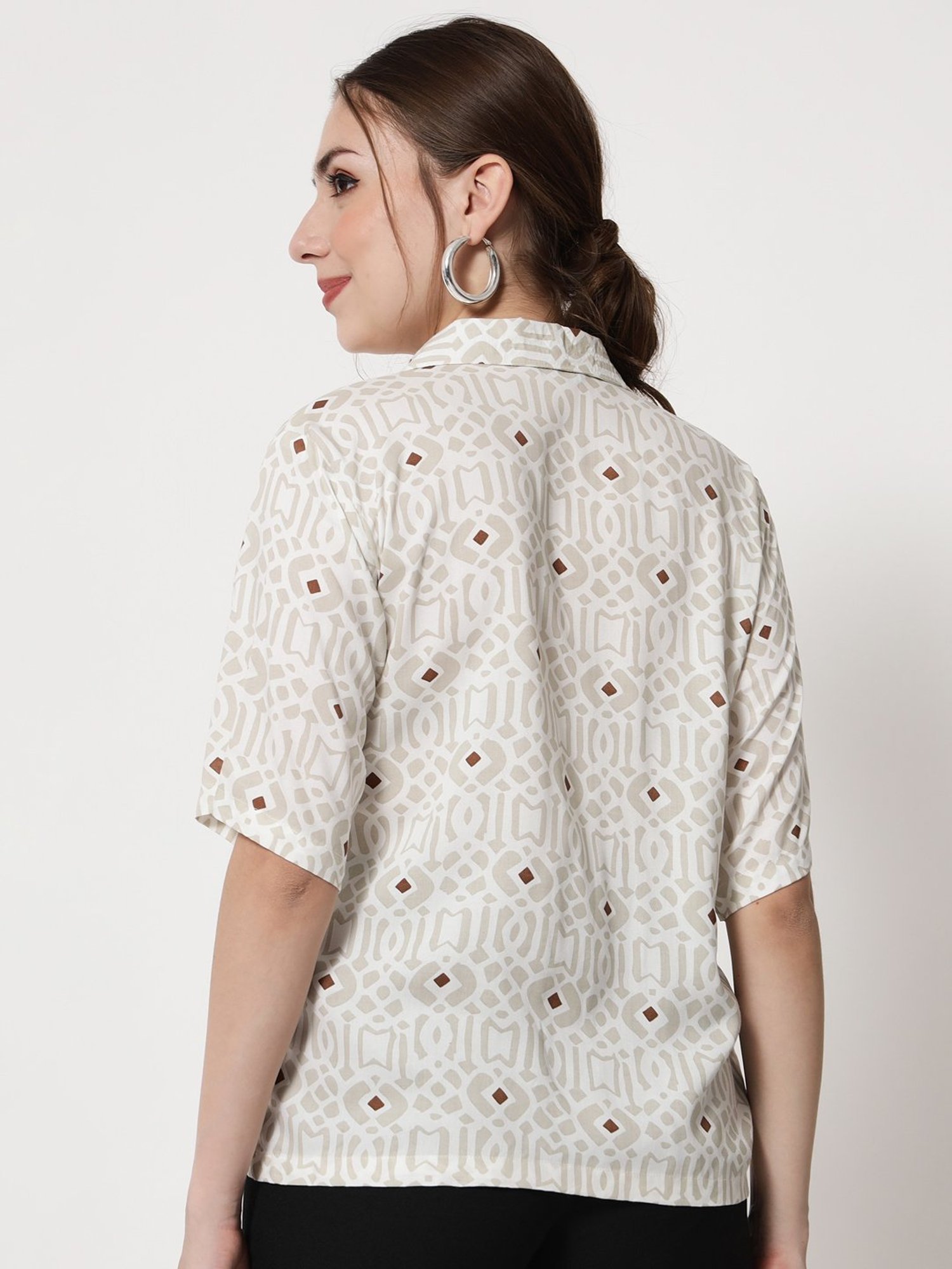 Trend Arrest White Printed Shirt