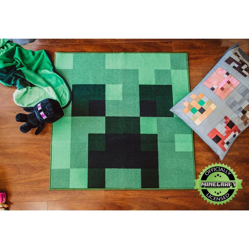 3'x3' Square Loomed Accent Rug Green - Minecraft