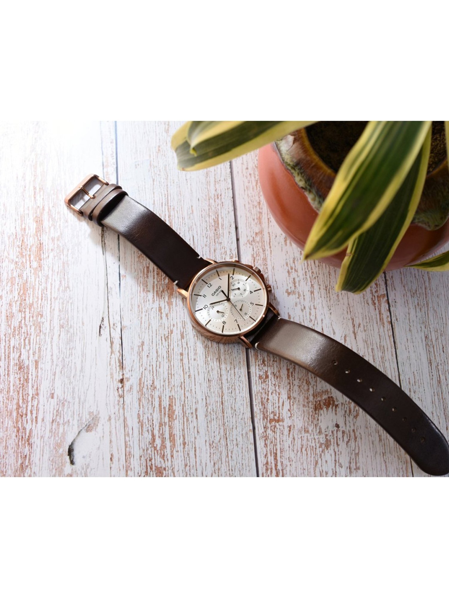 STRAND by Obaku S745GMVLSV Bay Lapis Multifunction Watch for Men