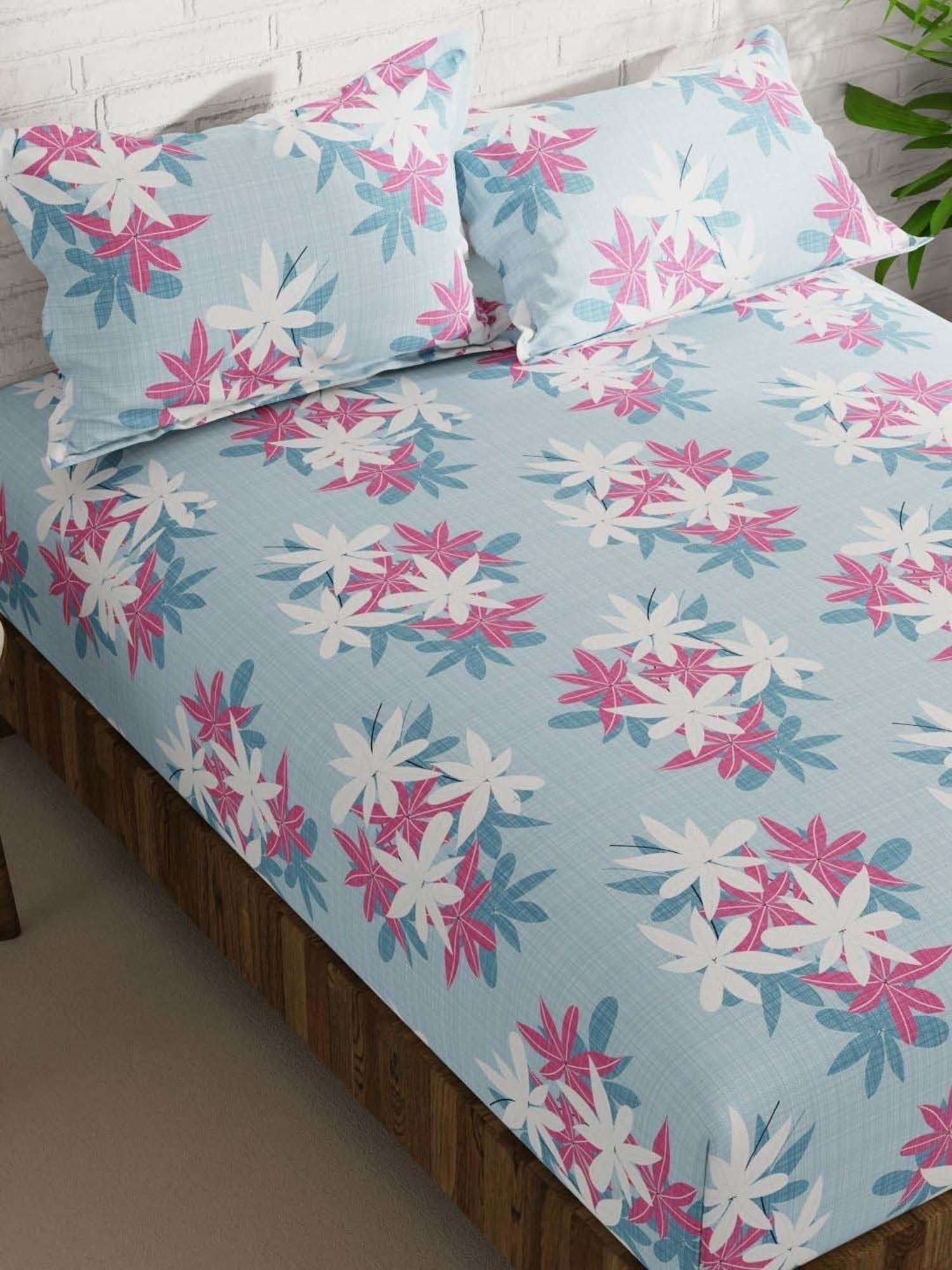 Bianca La-vogue Blue & Pink Microfibre 152 TC Extra Smooth Double Size Bed Sheet with Pillow Cover