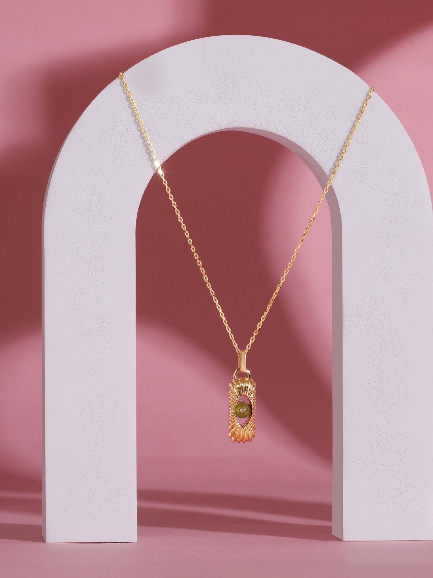 Mia by Tanishq May's Beauty 18k Chain Peridot-Ball Pendant with Chain