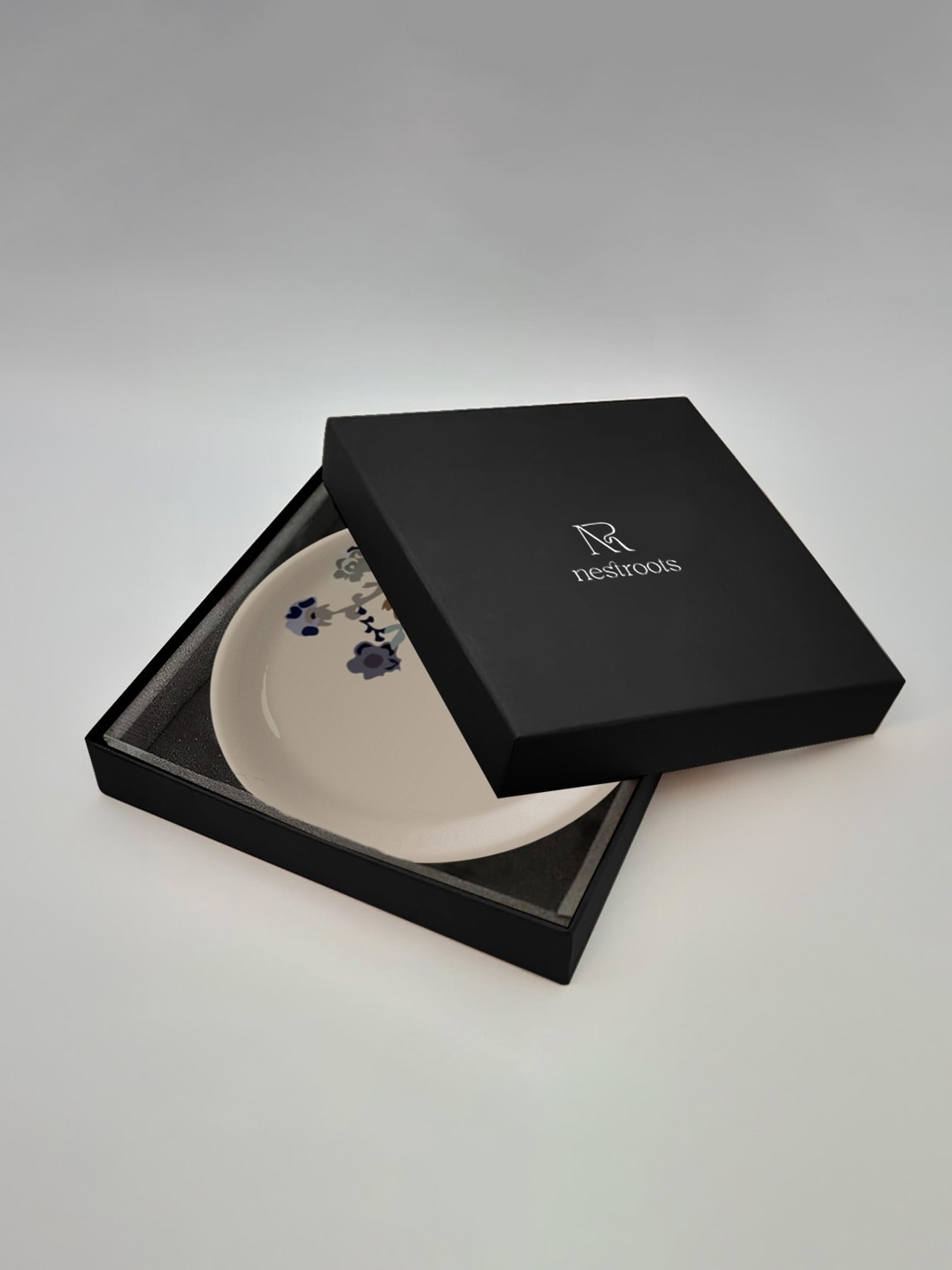 Nestroots Classic Floral Multicolor Porcelain Wall Plate