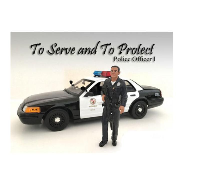 Police Officer I Figure For 1:18 Scale Models by American Diorama