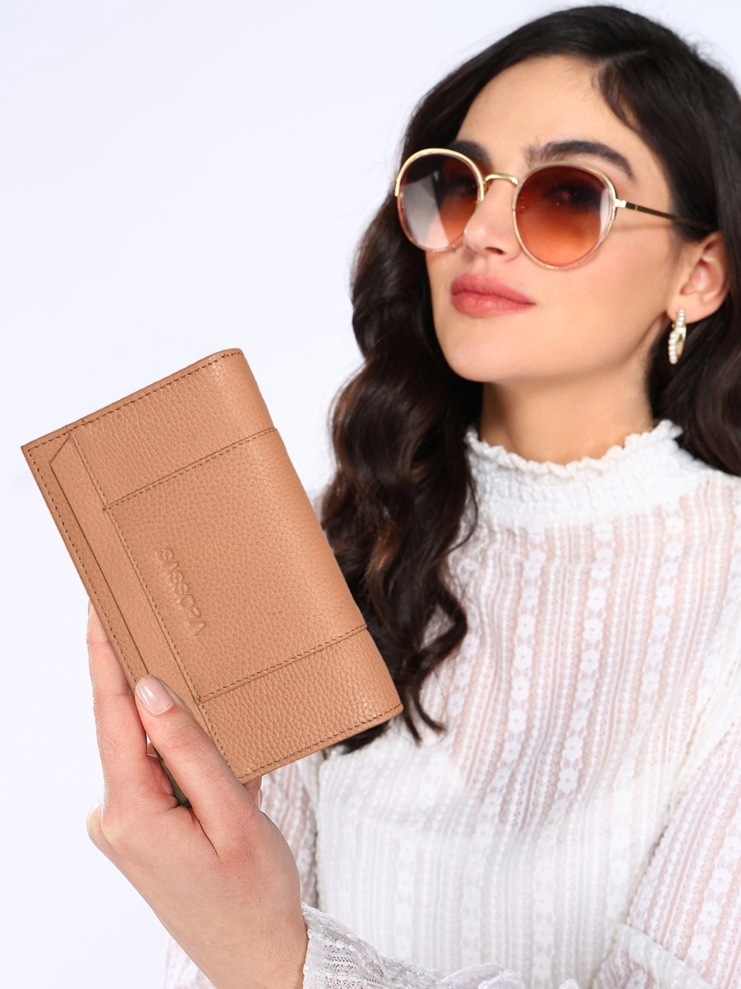 SASSORA EBONY Beige Leather Wallet