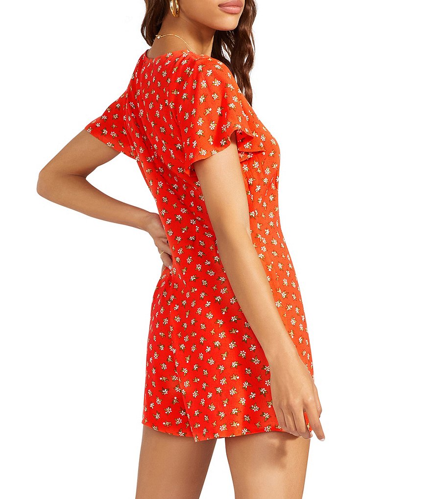 BB Dakota by Steve Madden Neoli Bloom Short Sleeve Romper