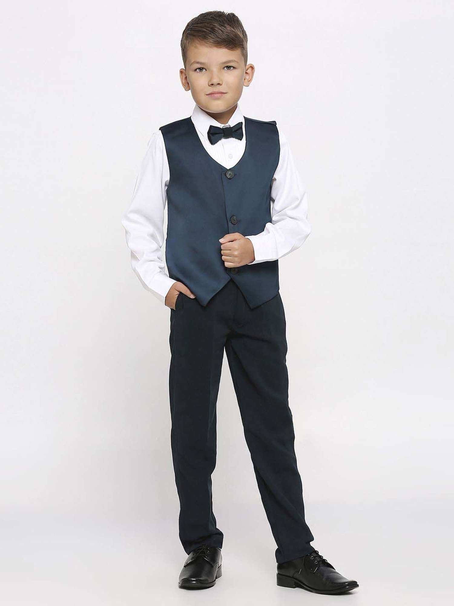 Kids Island Boys Green & White Solid Full Sleeves Suit Set