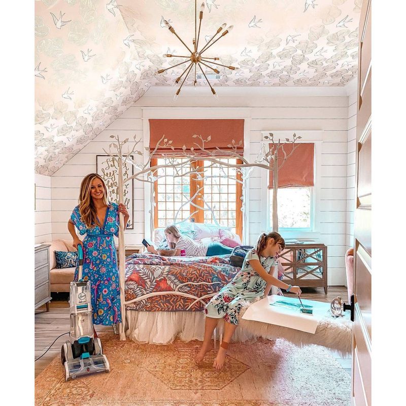 Hoover SmartWash Automatic Carpet Cleaner Machine and Upright Shampooer