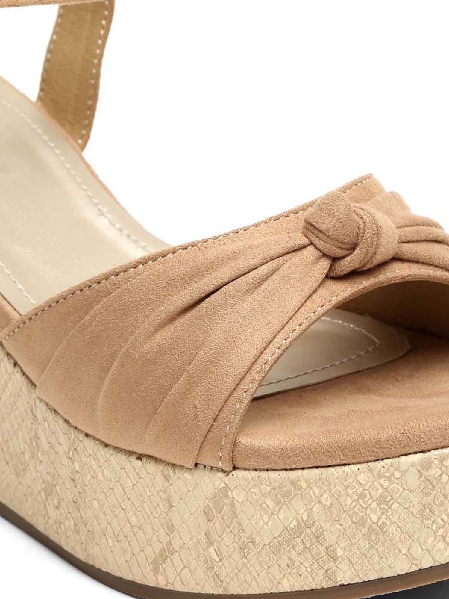 Pelle Albero Women's Beige Ankle Strap Wedges