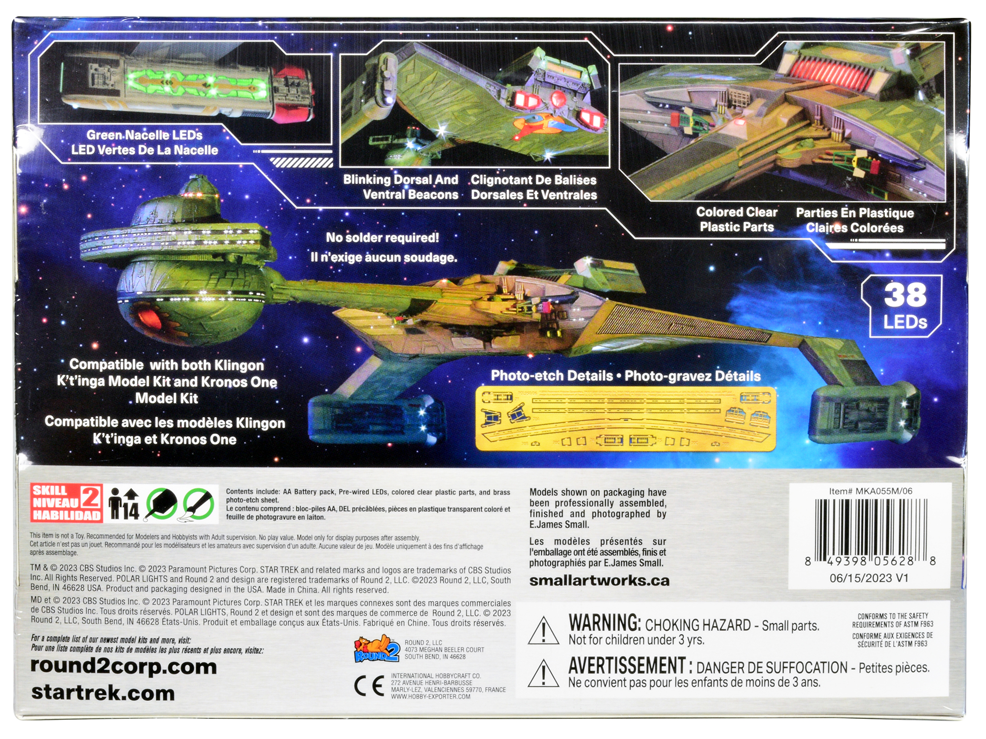 Skill 2 Model Kit U.S.S. Enterprise NCC-1701 Refit Starship "Star Trek" 1/537 Scale Model by AMT