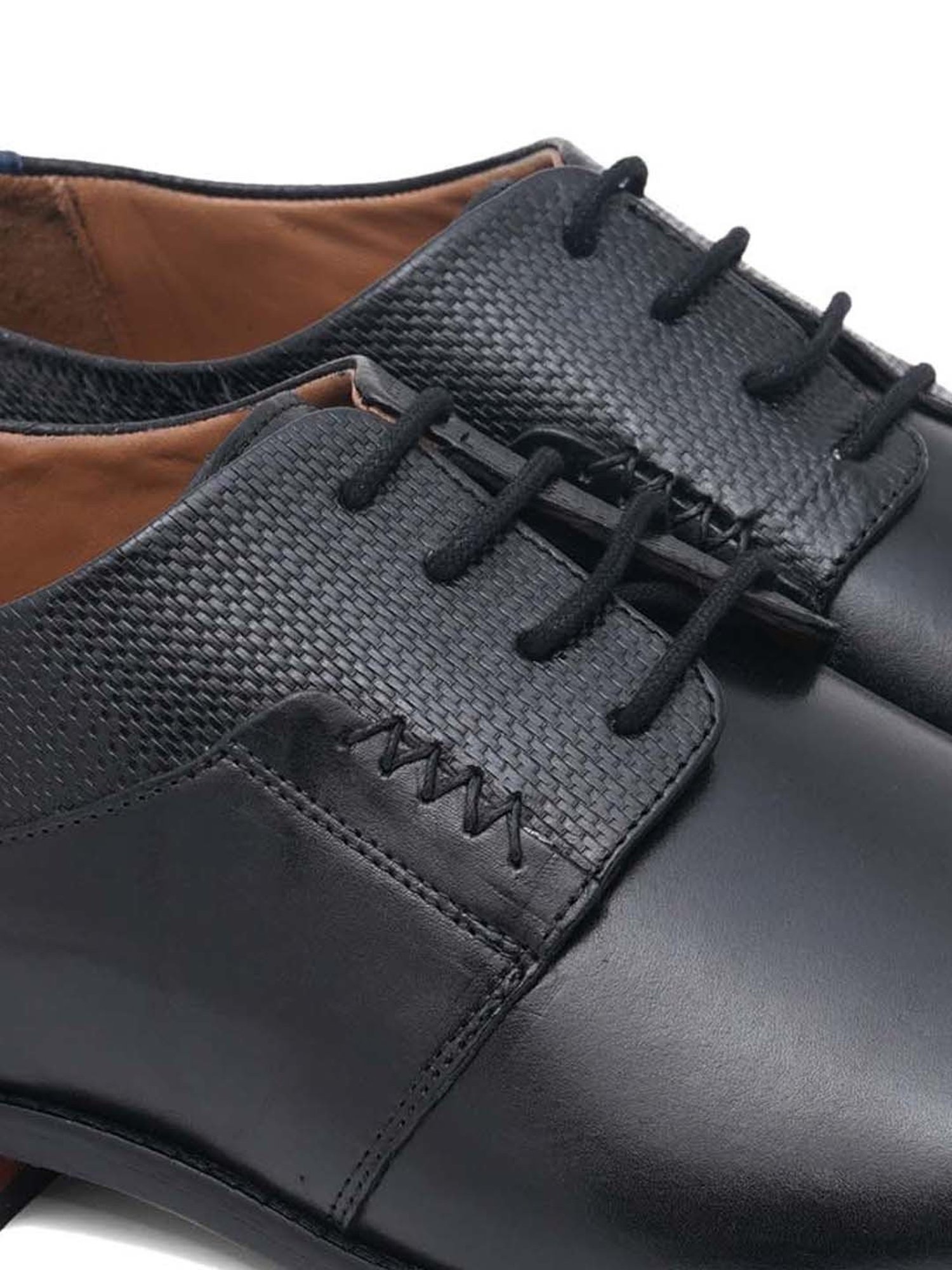 Ruosh Men's Colombo Black Derby Shoes