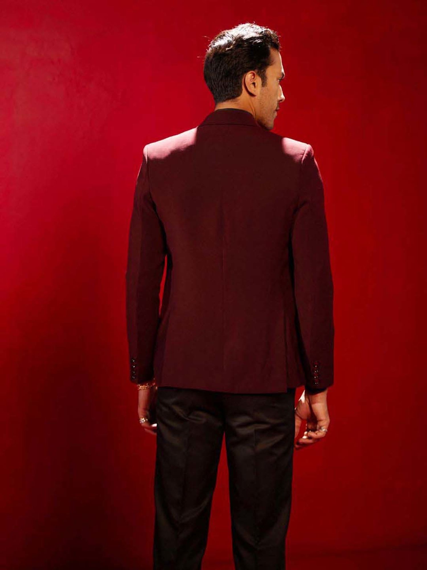 Vastramay Maroon Regular Fit Blazer