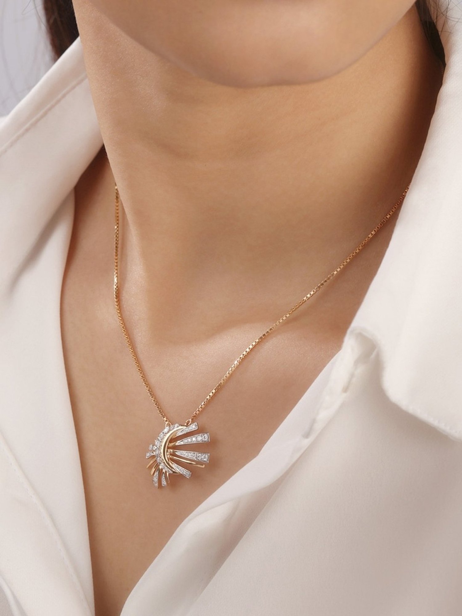 Mia by Tanishq Sparkling Harmony 14k Gold & Diamond Necklace