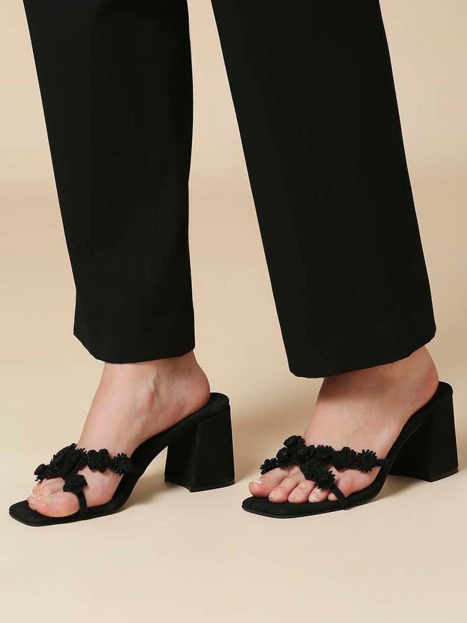 Tao Paris Women's Vicki Black Casual Sandals