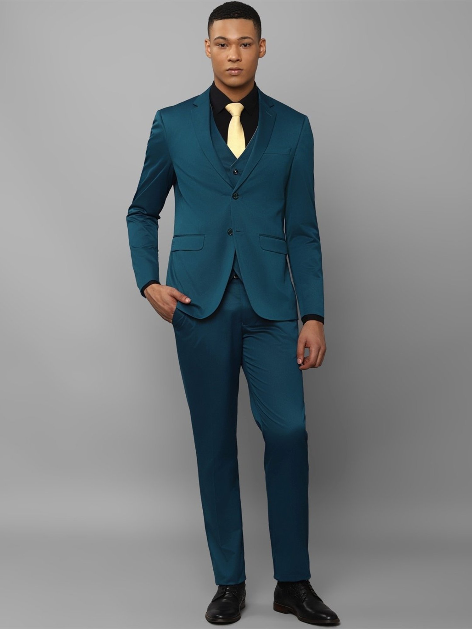 Parx Black Regular Fit Two Piece Suit