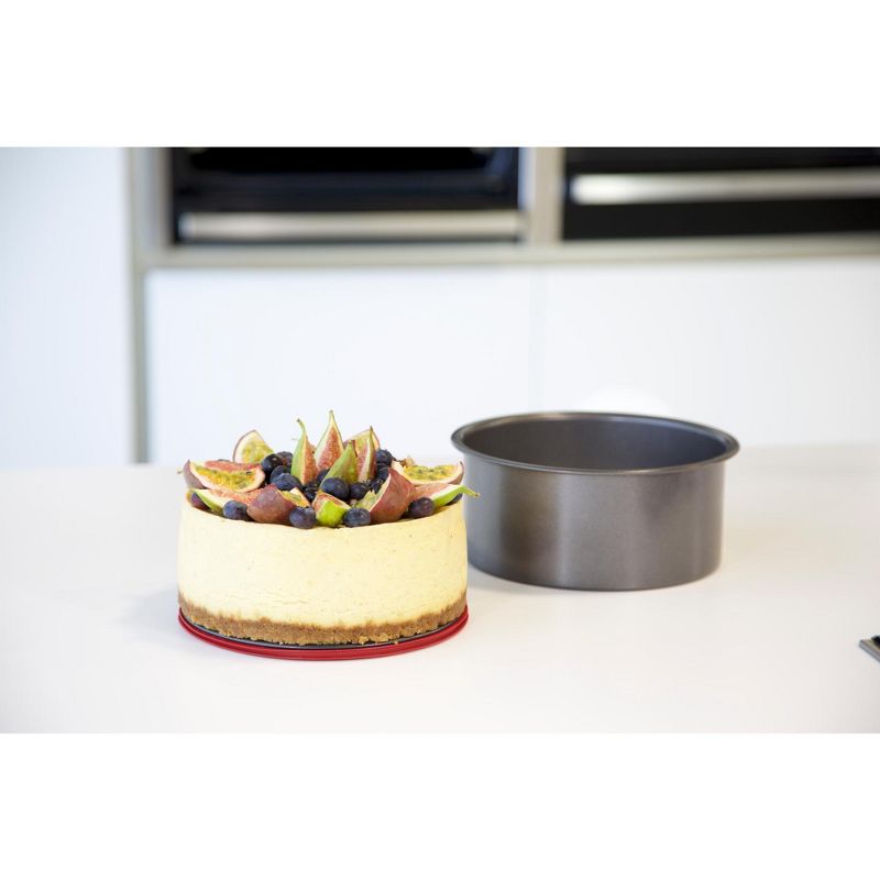 Fat Daddio's Anodized Aluminum Round Cheesecake Pan w/ Removable Bottom, 9 x 3"