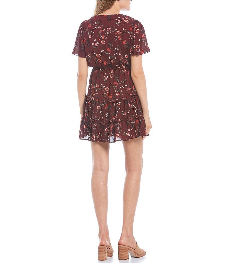 Allison & Kelly Short-Sleeve V-Neck Floral-Printed Fit-And-Flare Dress