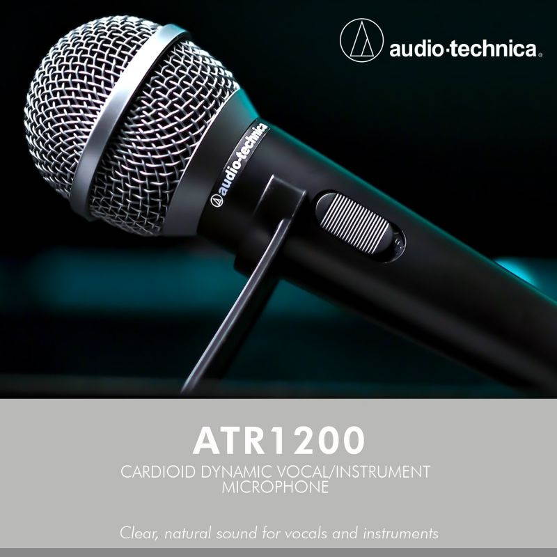 Hercules DJControl Inpulse 500 DJ Software Controller with XPIX Pro DJ Headphones, Dynamic Microphone, and Essential Cables