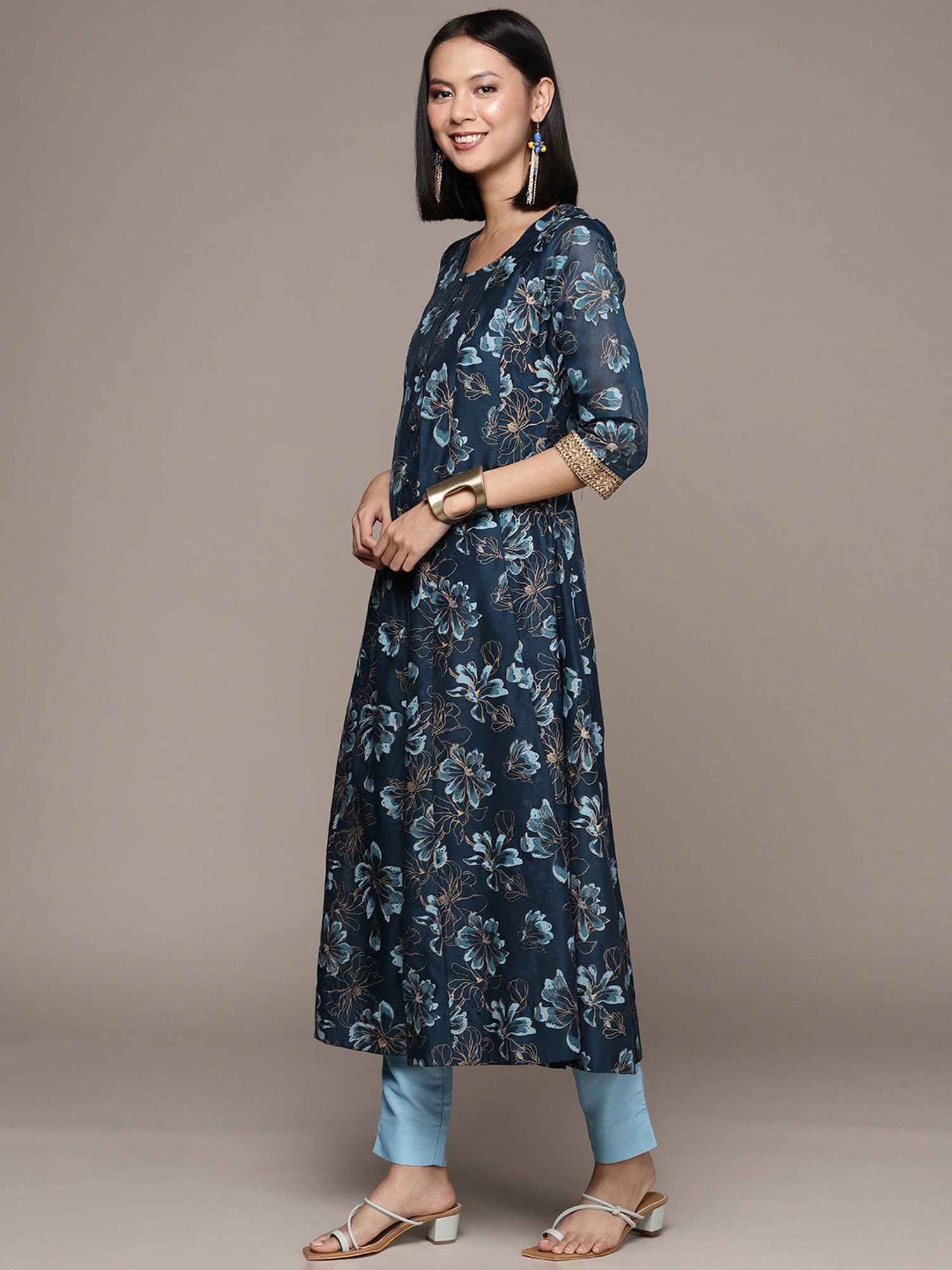 Ziyaa Blue Floral Print Kurta Pant Set