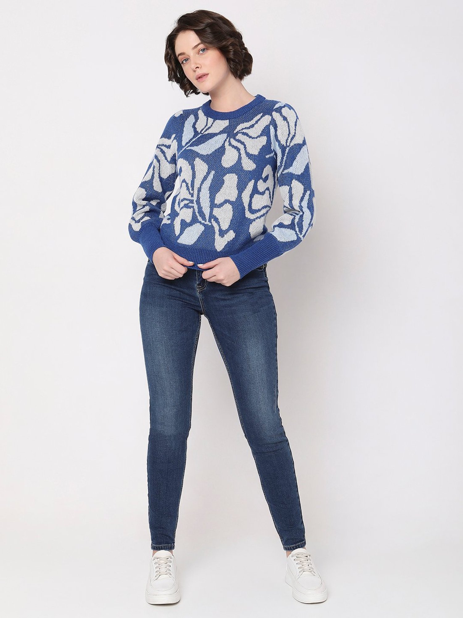 Vero Moda Blue & White Printed Pullover