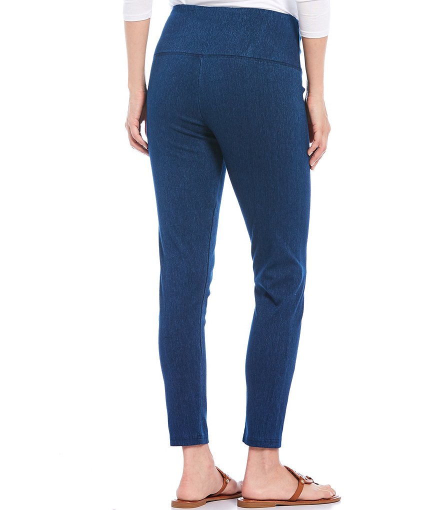 Commando Faux Leather Crocodile-Embossed Legging