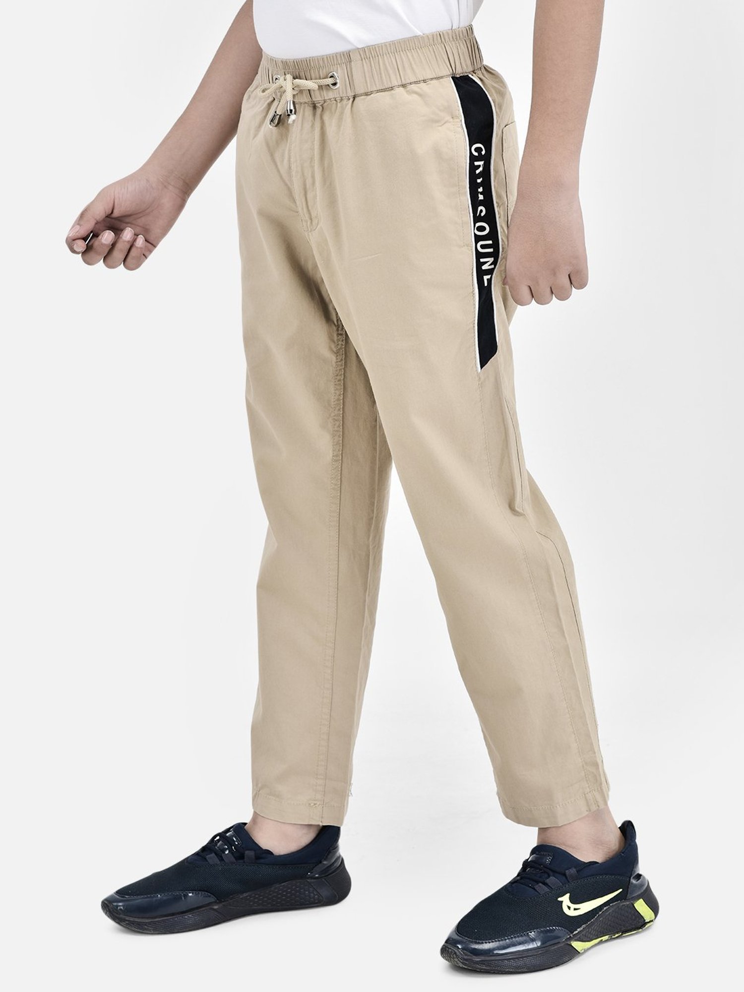Crimsoune Club Boys Beige Solid Trackpants