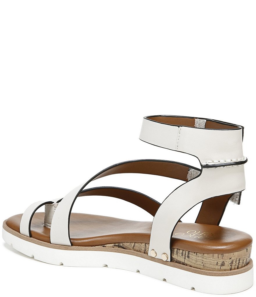 Franco Sarto Daven Toe Loop Thong Sandals