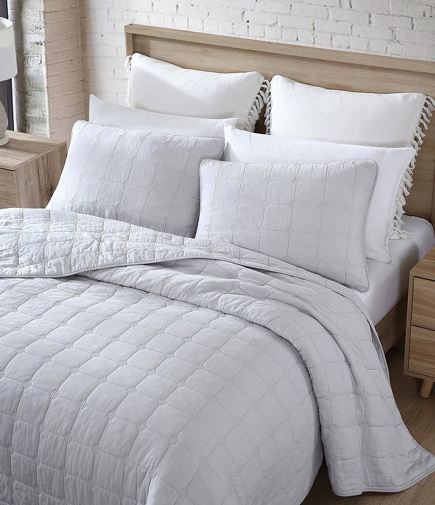 Tommy Bahama Hexagon Quilt Mini Set