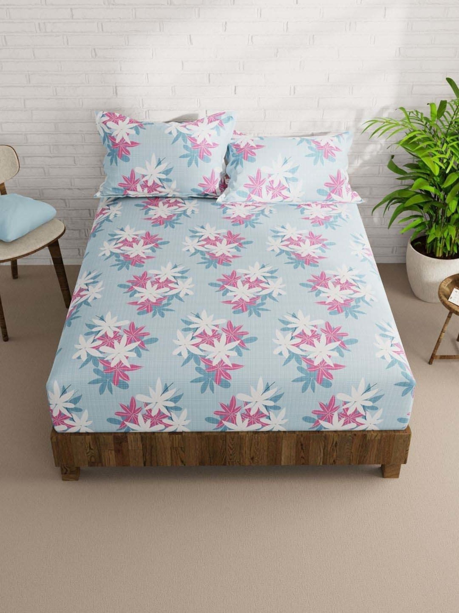 Bianca La-vogue Blue & Pink Microfibre 152 TC Extra Smooth Double Size Bed Sheet with Pillow Cover